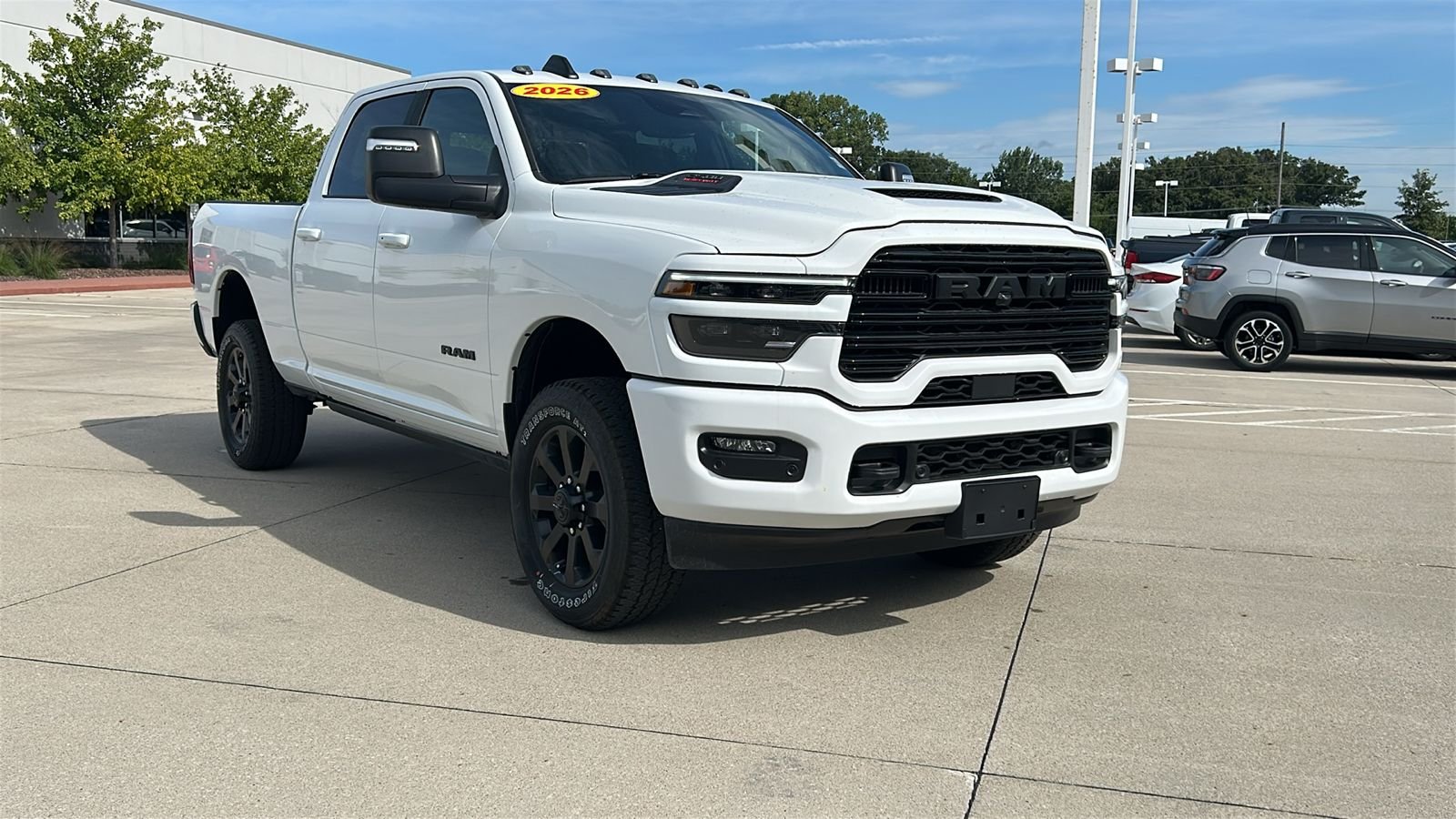 New 2026 Bright White Clear-Coat Exterior Paint RAM Laramie image 2