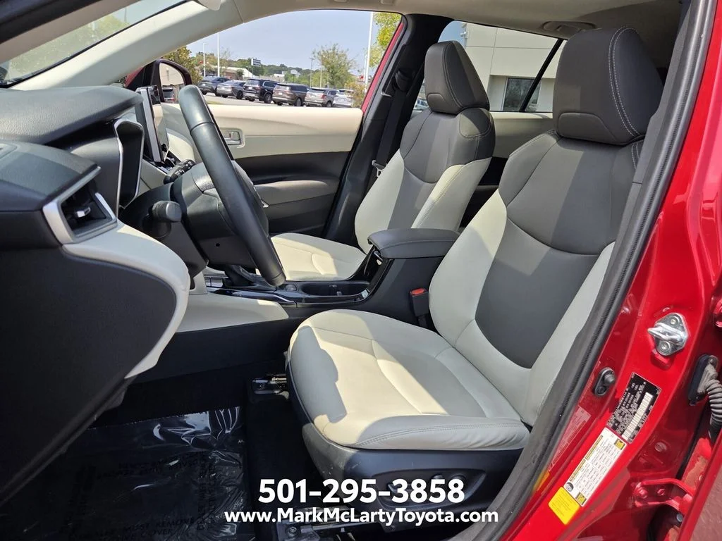Used 2024 Red Toyota XLE image 9