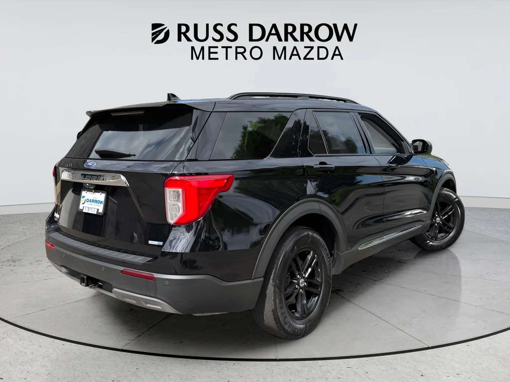 Used 2020 Black Ford XLT image 5