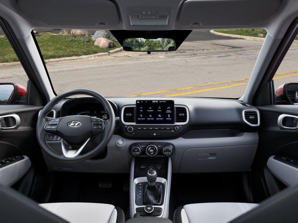 2025 Hyundai Venue SEL - Photo 11