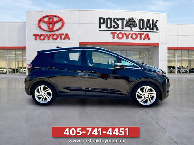 Used 2022 Black Chevrolet 1LT image 6