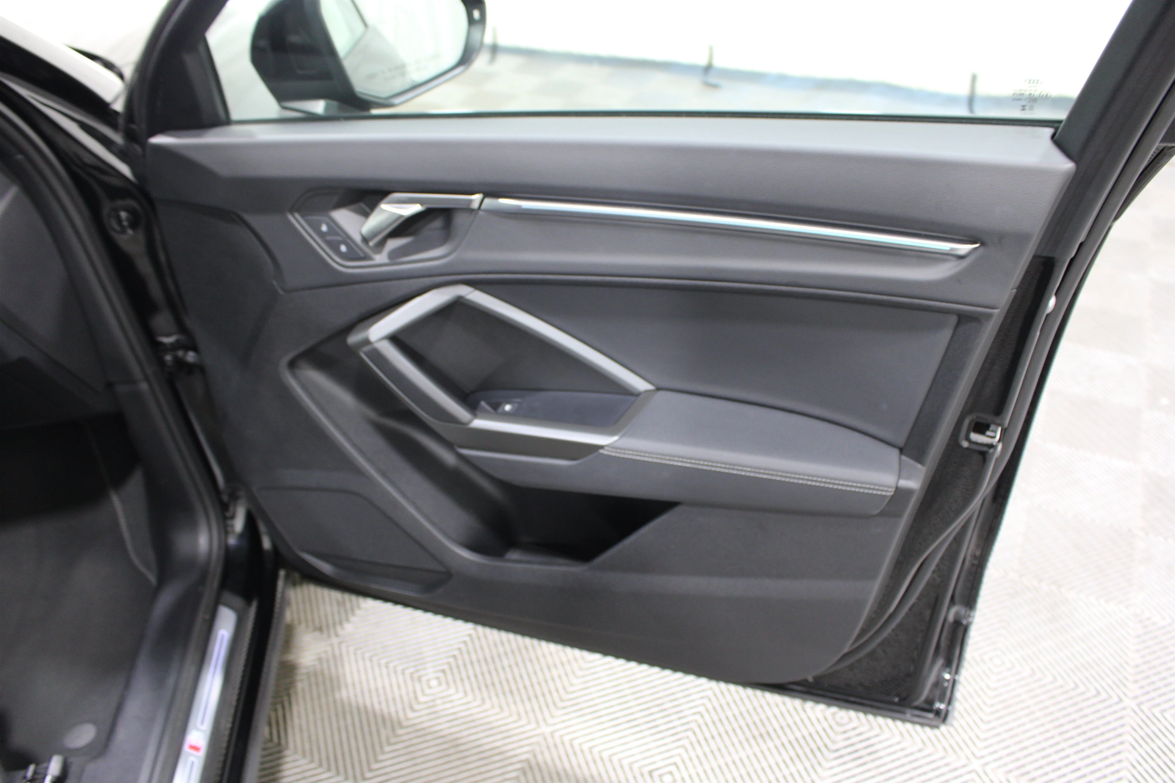 2024 Audi Q3 S Line Premium Plus - Photo 29