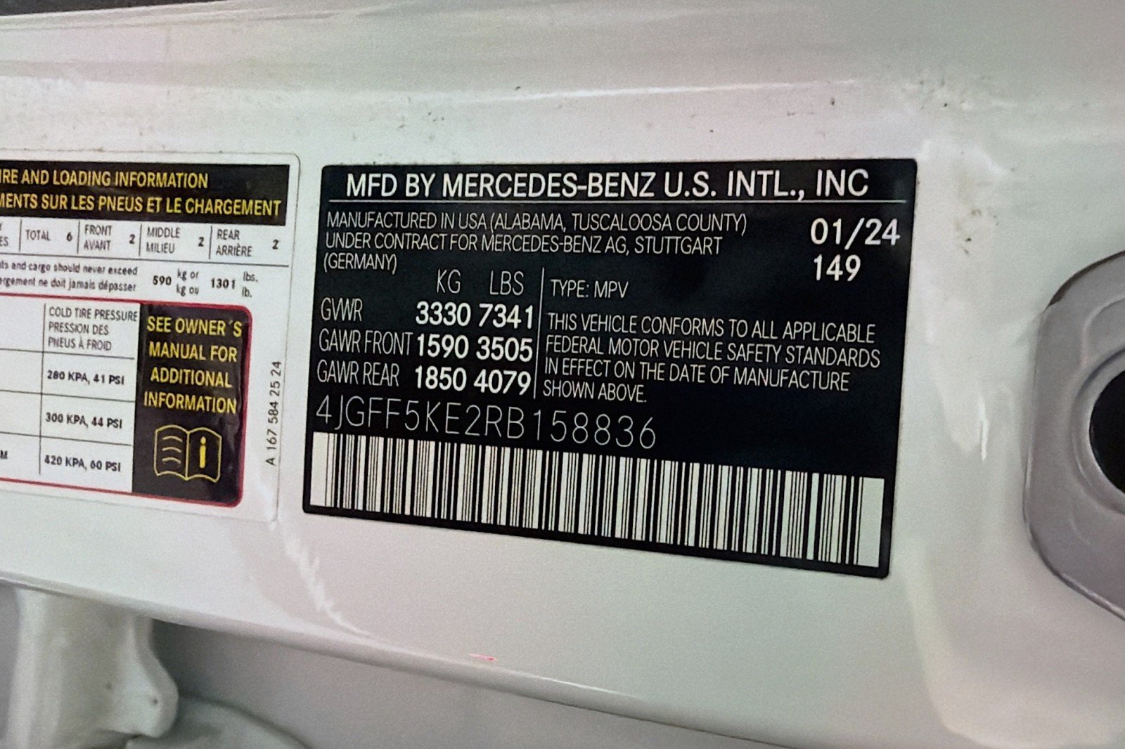 Certified Used 2024 Polar White Mercedes-Benz 450 image 27