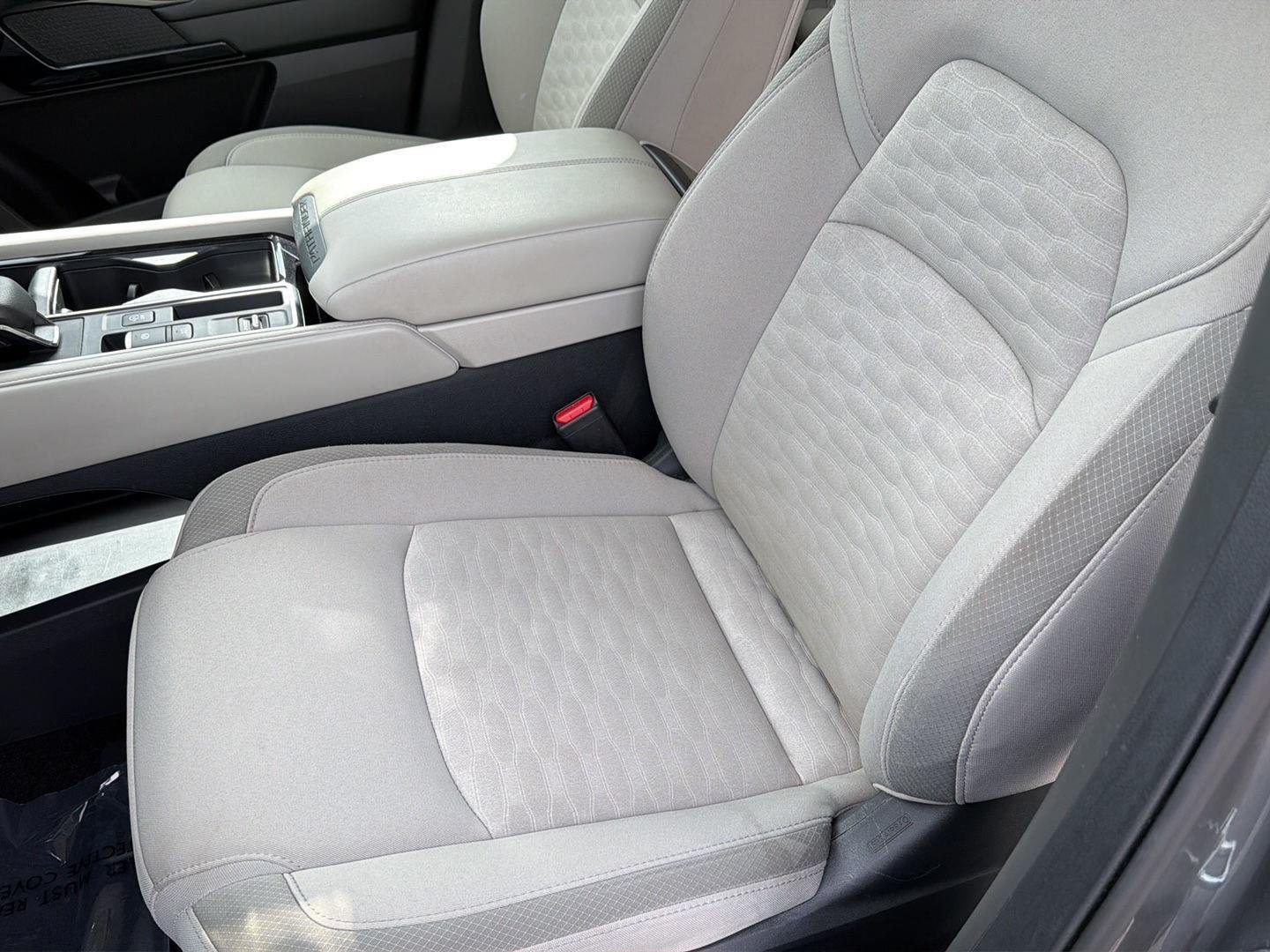 Used 2024 Gun Metallic Nissan SV image 30