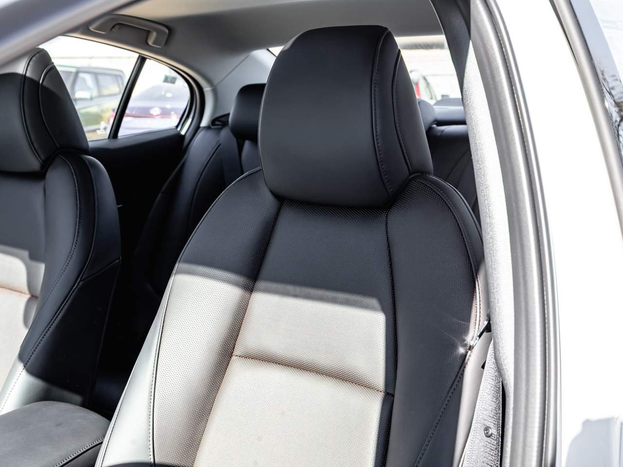2026 Mazda Mazda3 Turbo Premium Plus - Photo 11