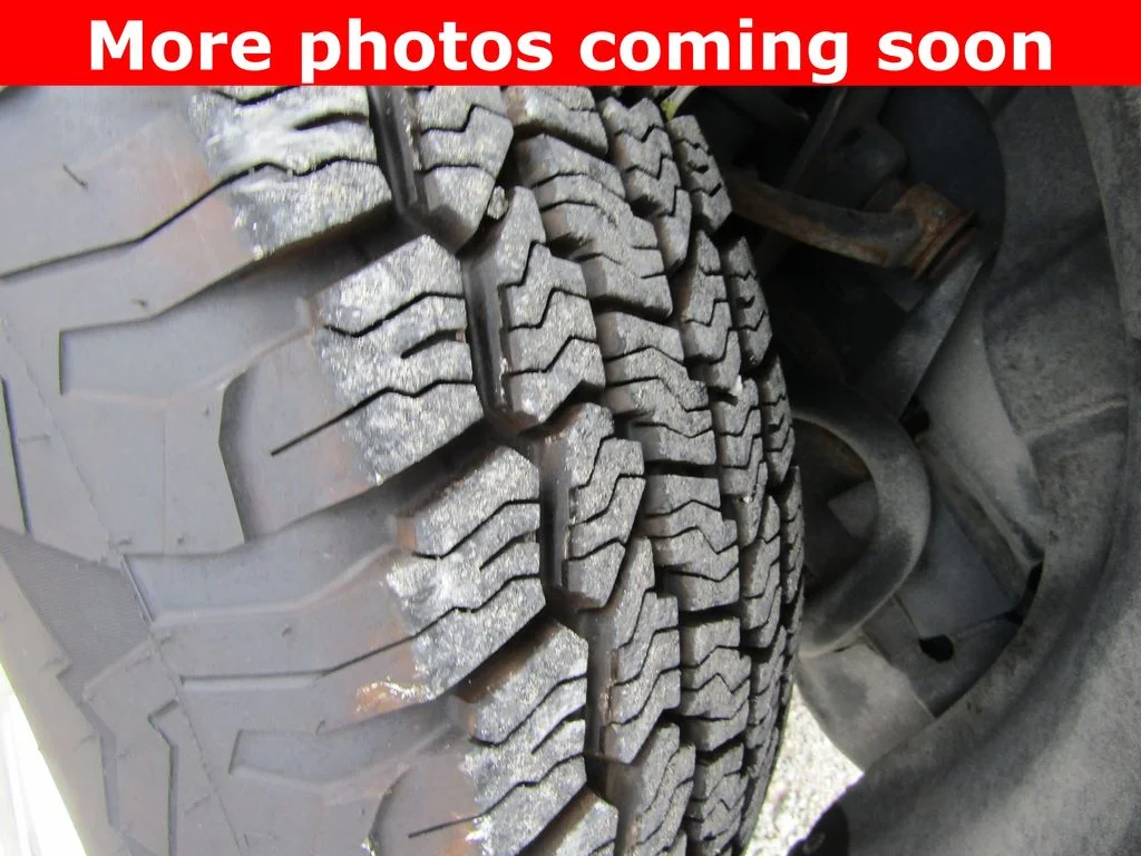 Used 2021 Summit White Chevrolet LT image 10
