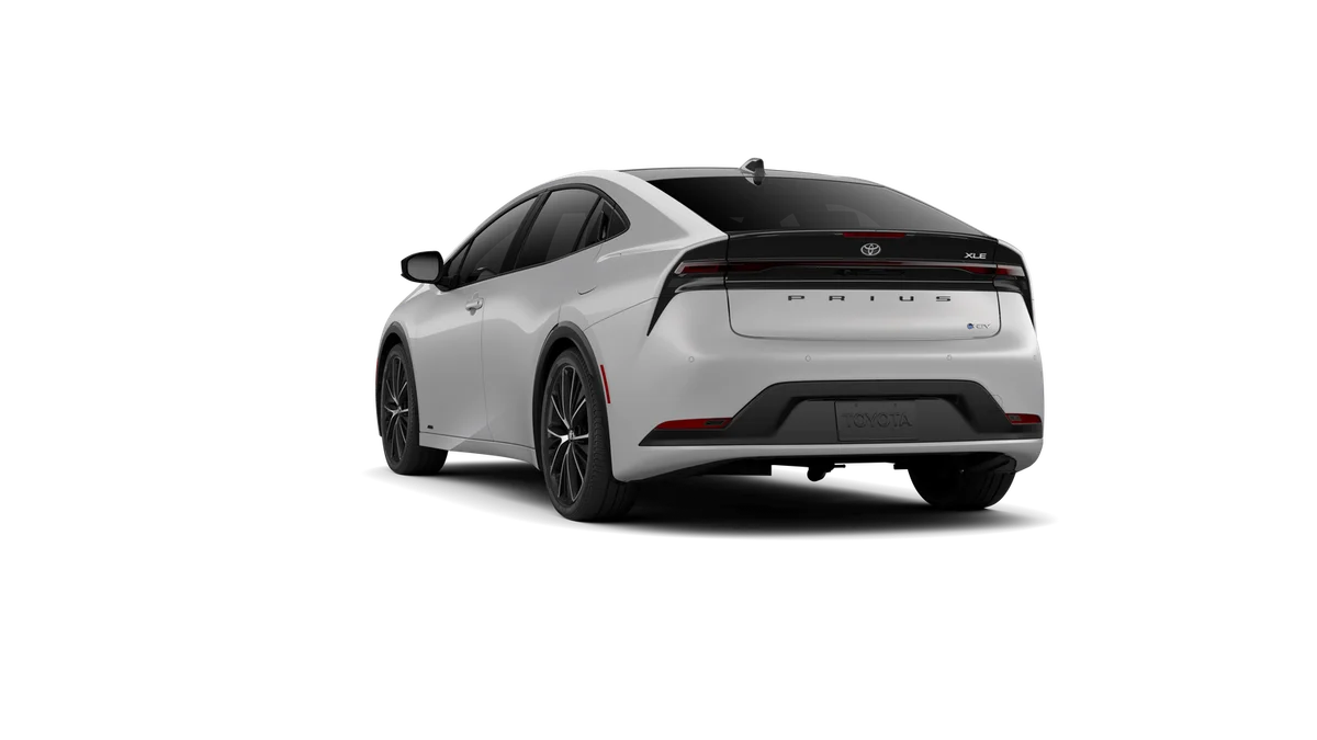 New 2026 Cutting Edge Toyota XLE AWD image 7
