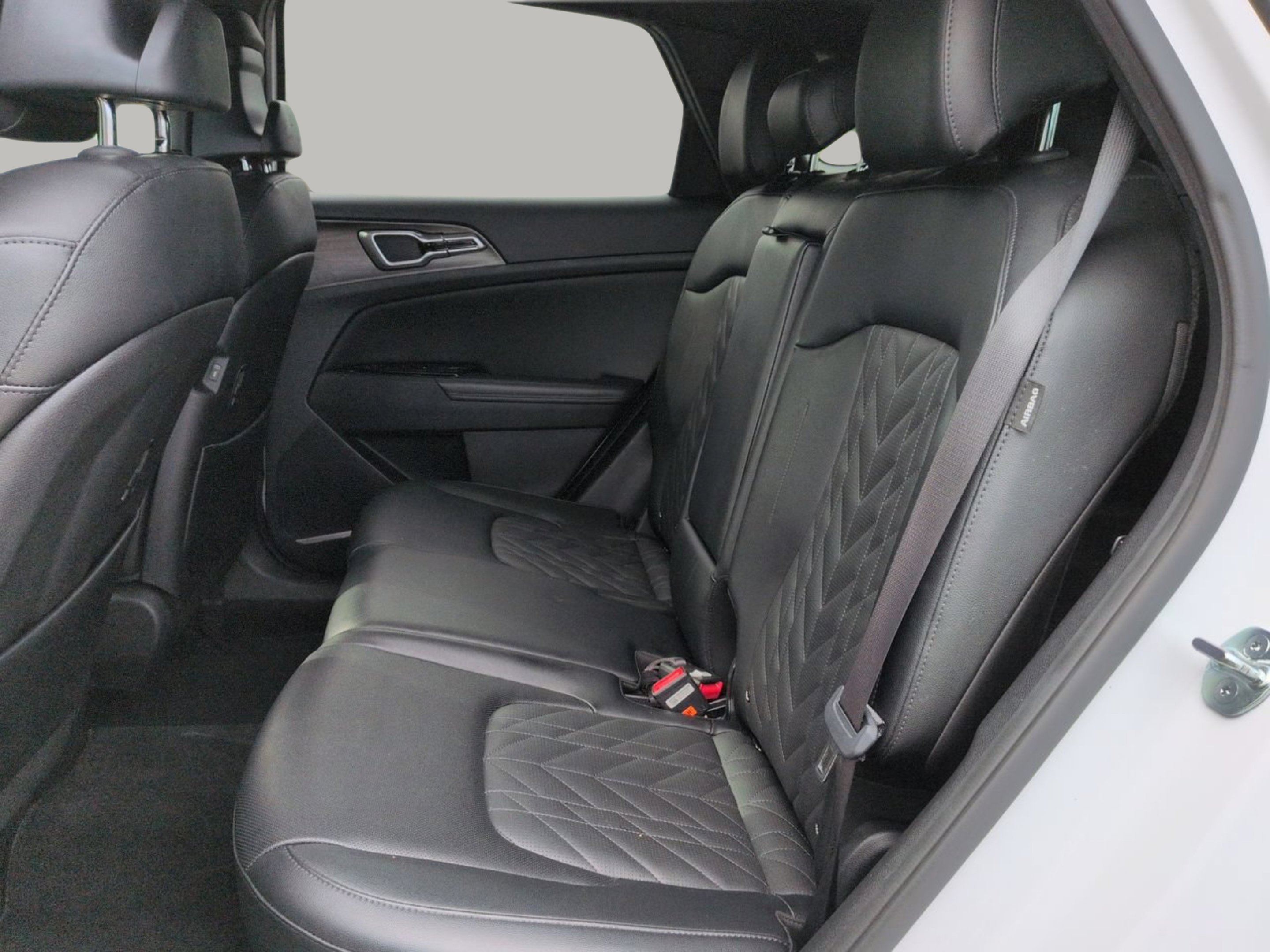 Certified Used 2024 Glacial White Pearl Kia X-Line image 12