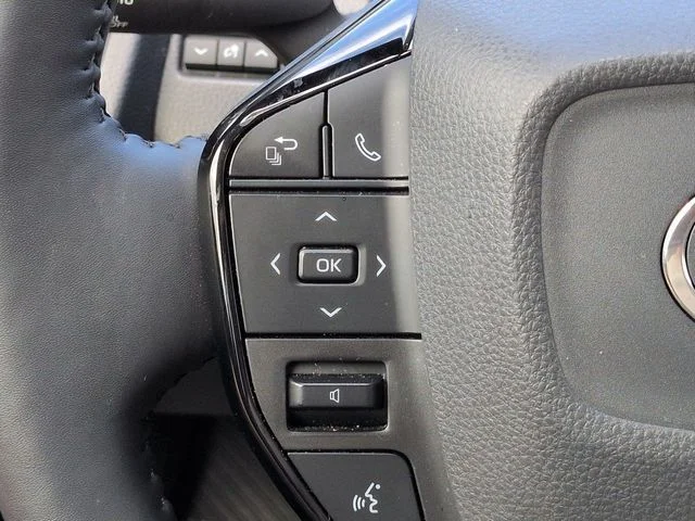 Certified Used 2023 CUTTING EDGE Toyota XLE image 24