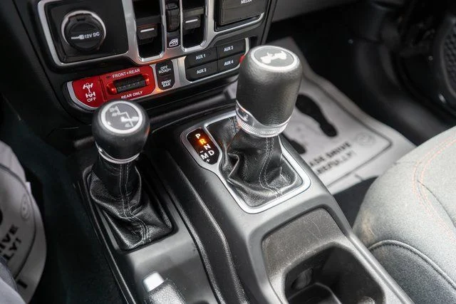 Used 2024 Black Jeep Rubicon image 32