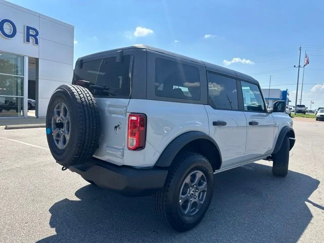 New 2026 Avalanche Gray Ford Big Bend® image 18