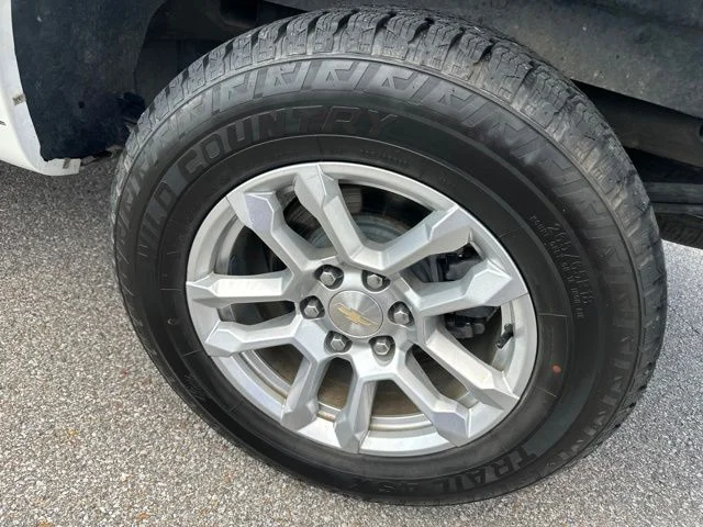 Used 2022 Summit White Chevrolet LT image 26