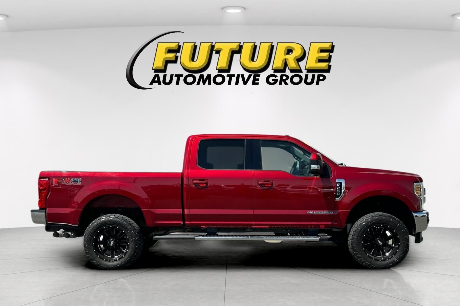 Used 2018 Red Ford Lariat image 2