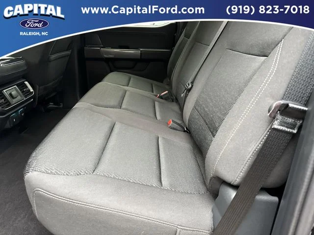 Used 2023 Black Ford XLT image 17