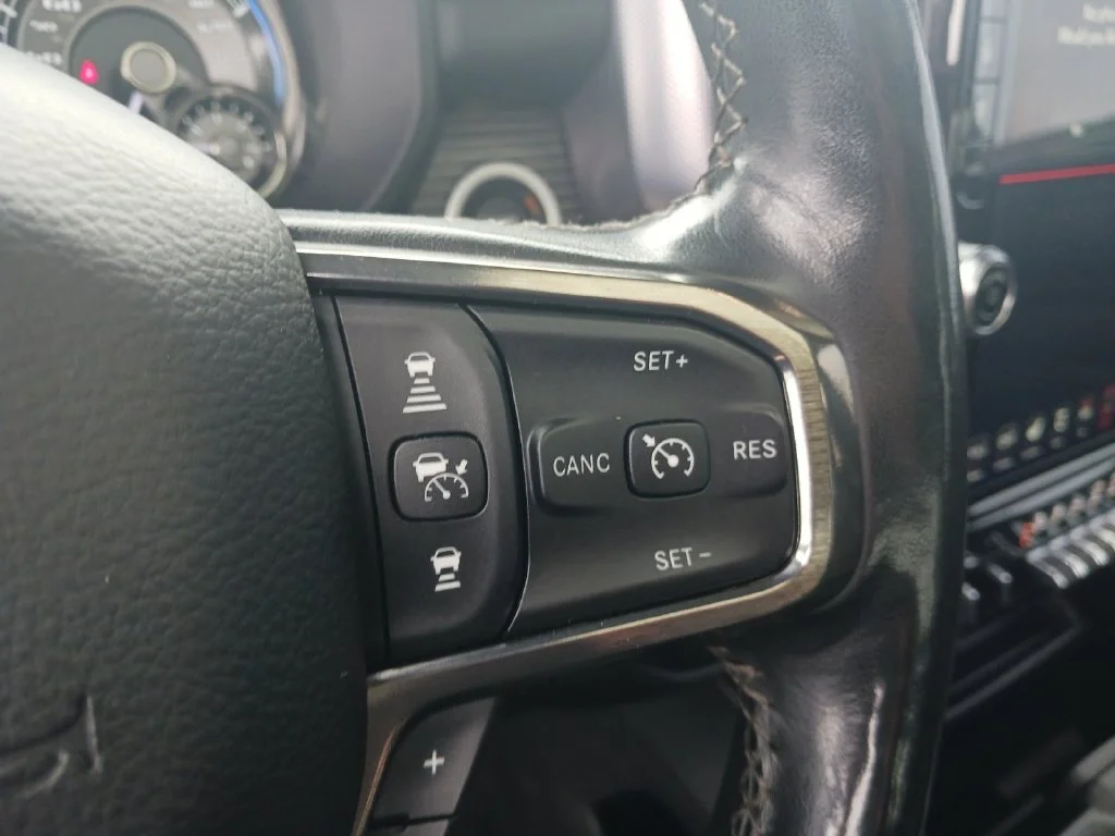 Used 2020 Silver Ram Limited image 37