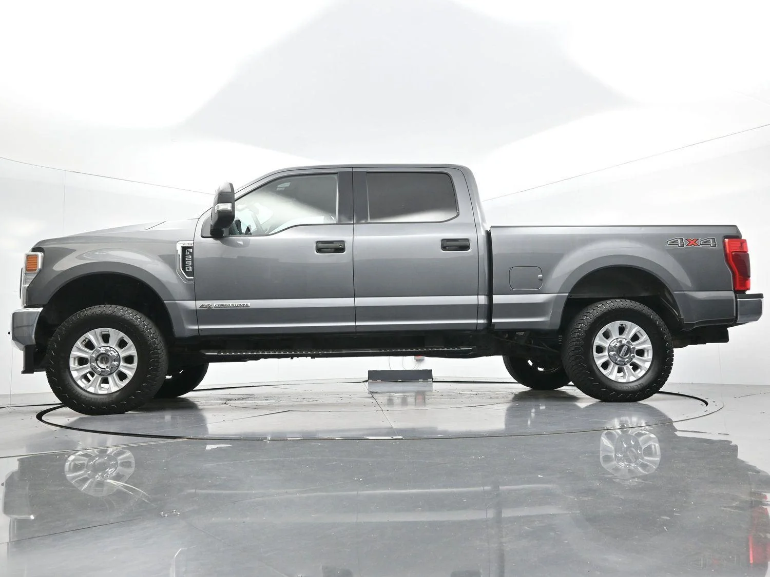 Used 2022 Carbonized Gray Ford XLT image 43