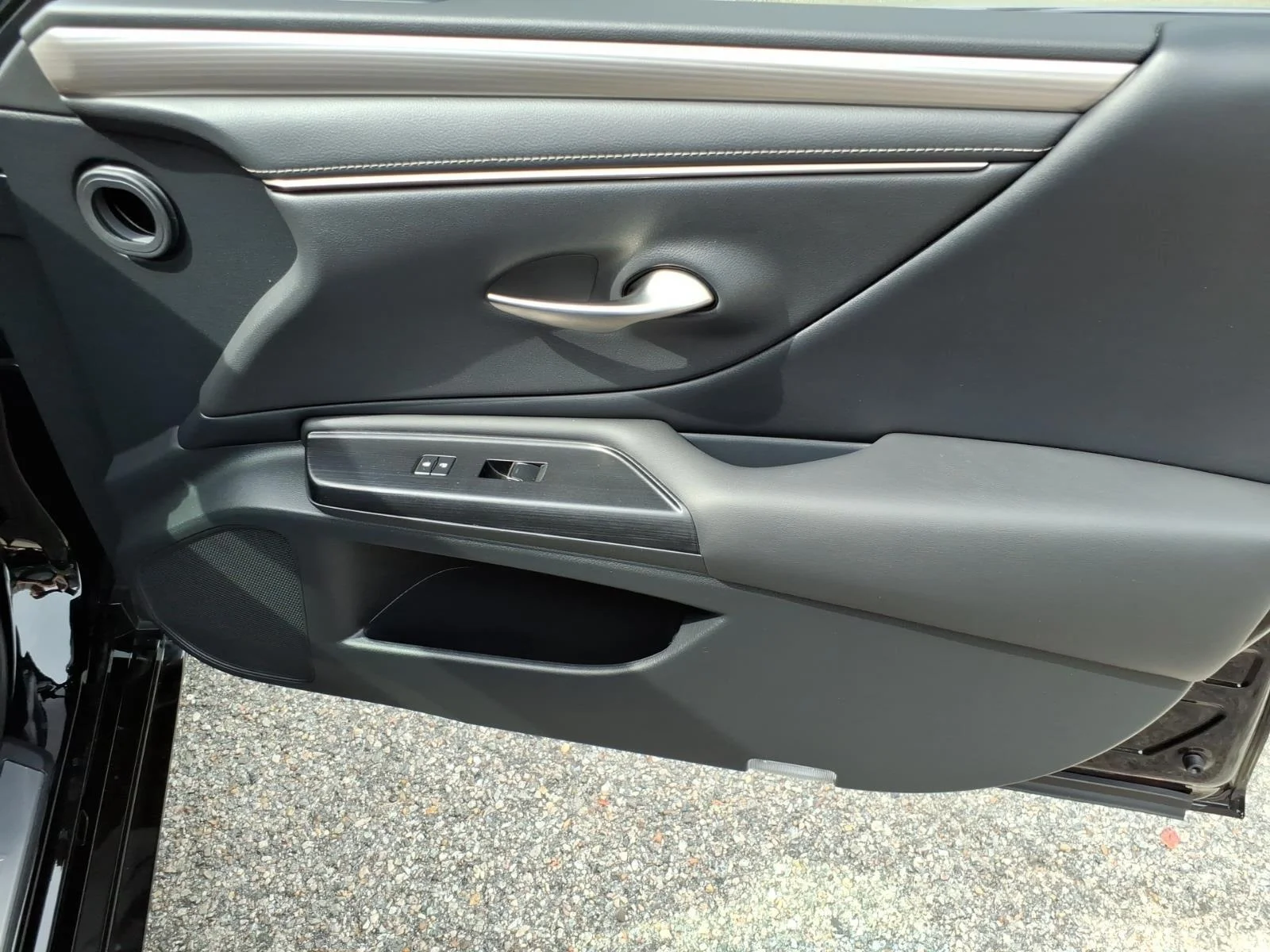 Used 2021 Obsidian Lexus ES 350 F SPORT image 25