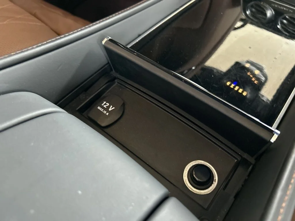 Used 2017 Black Mercedes-Benz Maybach S 550 image 37
