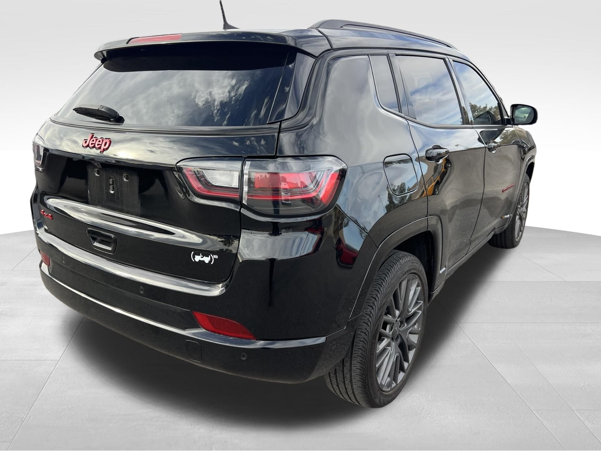 Used 2023 Black Jeep Limited image 5