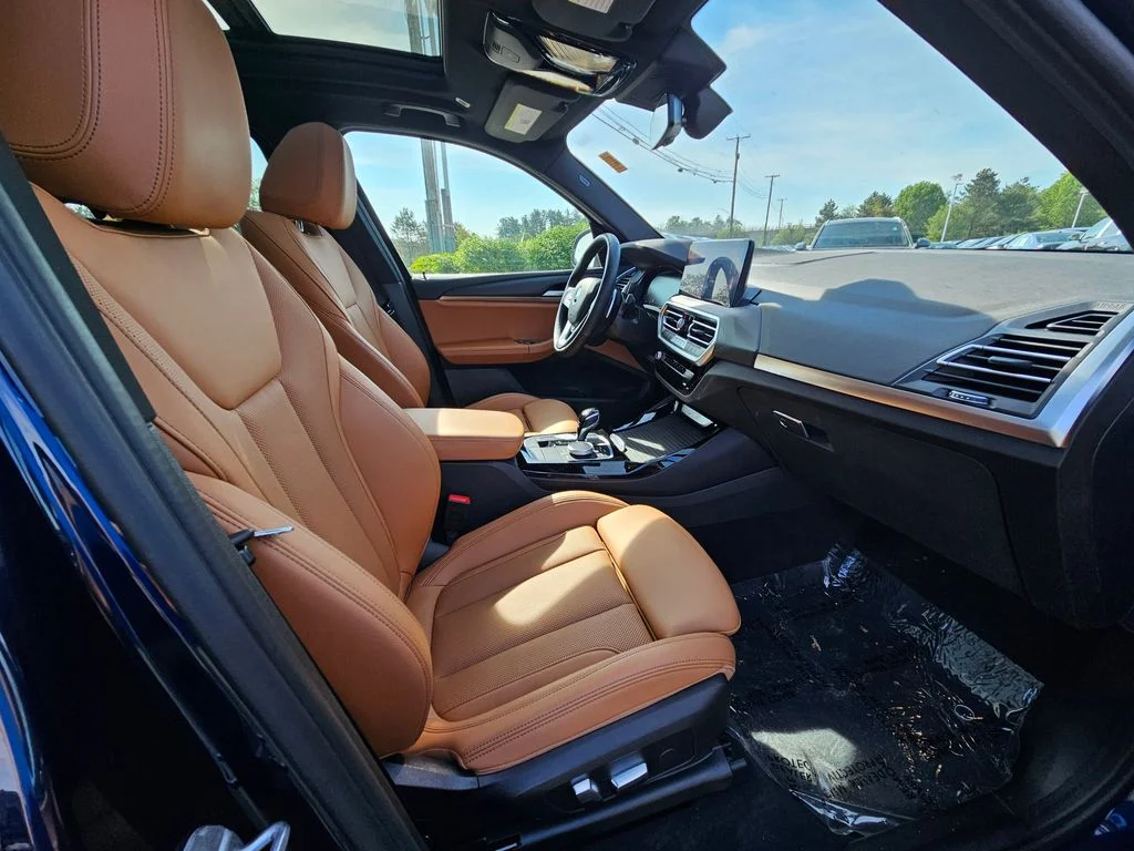 Certified Used 2023 Blue BMW xDrive30i image 14