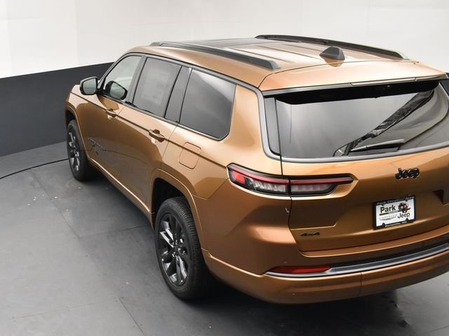 New 2026 Copper Shino Metallic Clear-Coat Exterior Paint Jeep Limited Reserve image 16