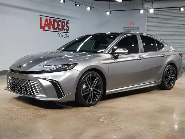 Certified Used 2025 PRECIOUS METAL Toyota  image 3