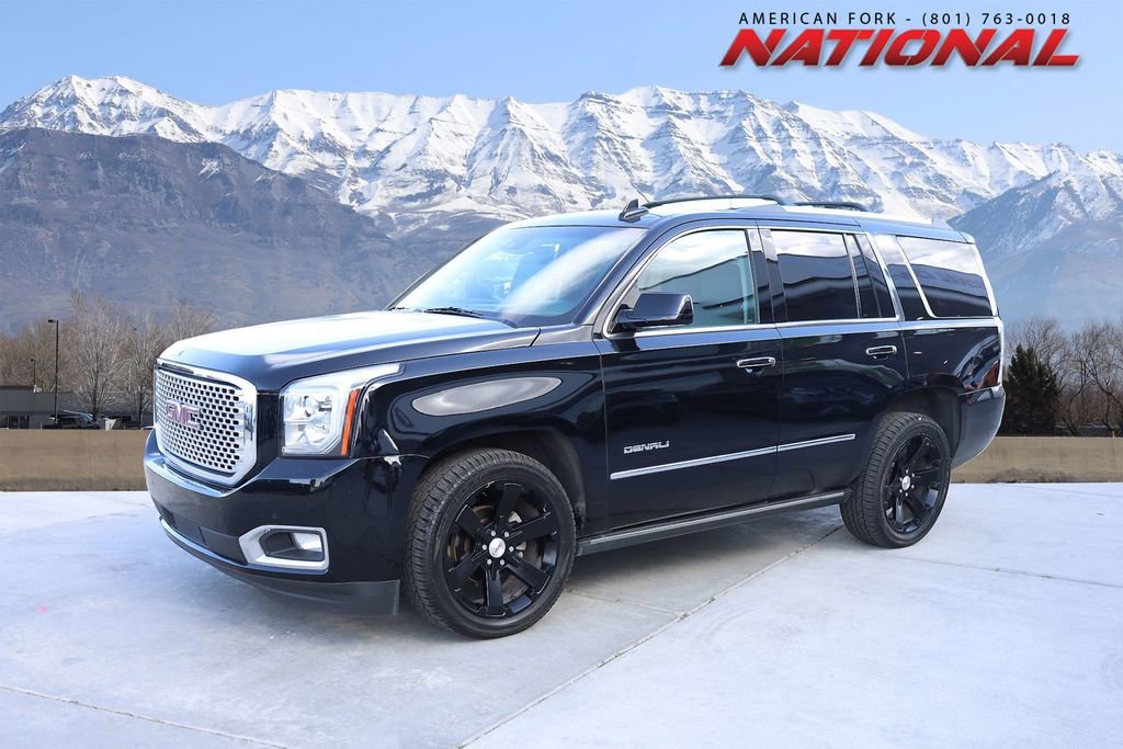2017 GMC Yukon 4WD Denali's photo