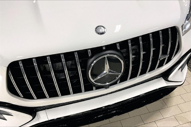 New 2026 Polar White Mercedes-Benz AMG® GLE 53 4MATIC+ SUV image 18