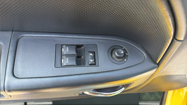 Used 2010 Yellow Dodge R/T image 15