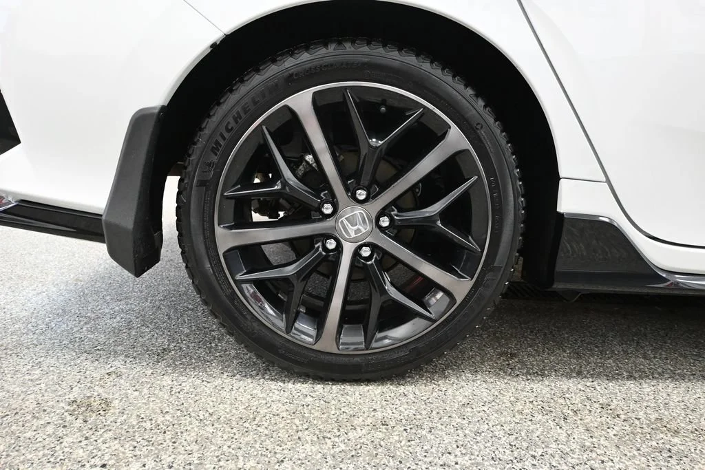 Used 2021 White Honda Sport image 13