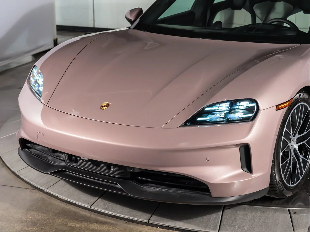 Used 2025 Red Porsche 4 image 11