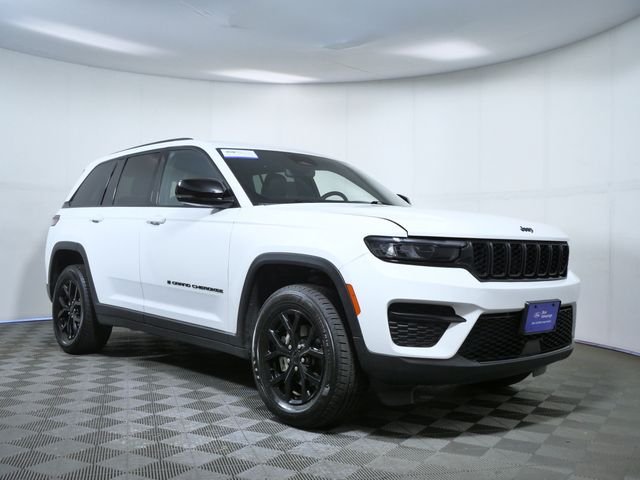 2024 Jeep Grand Cherokee Altitude