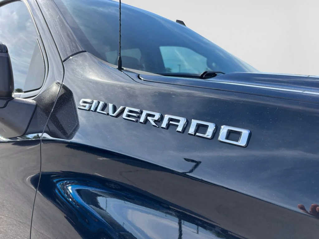 Used 2020 Black Chevrolet RST image 52
