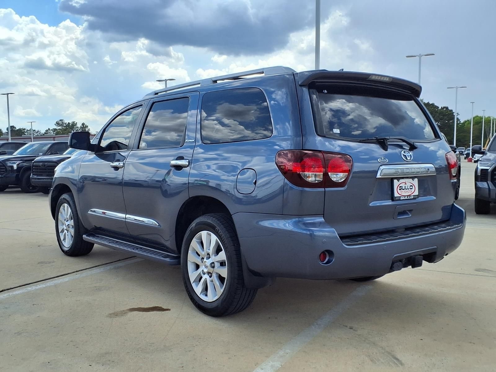 Certified Used 2019 Shoreline Mist Toyota Platinum image 2