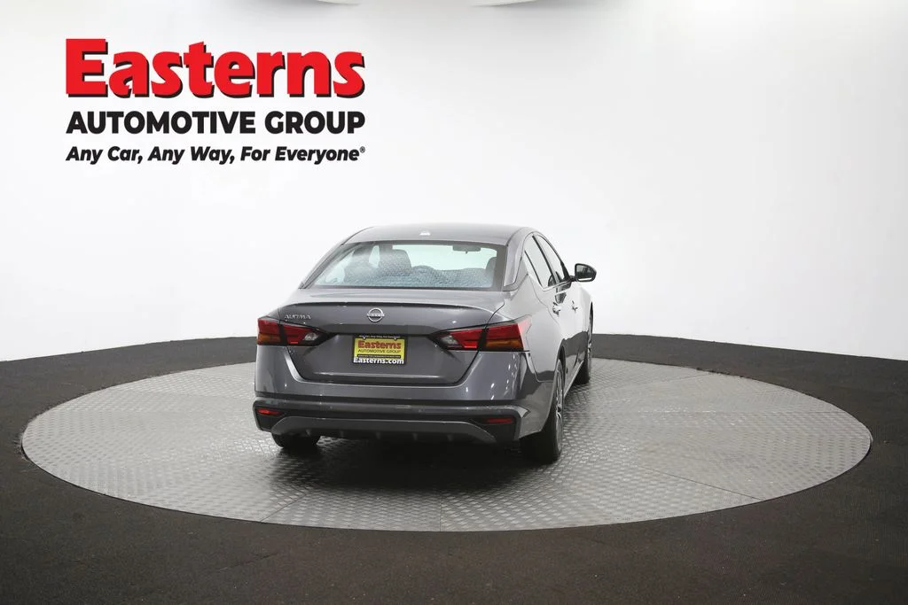 Used 2025 Gray Nissan 2.5 SV image 36