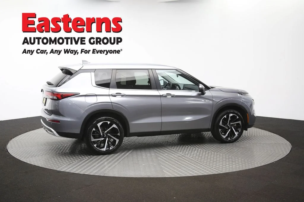 Used 2024 Gray Mitsubishi SE image 44