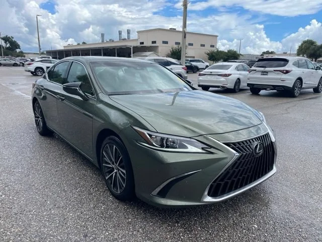 Certified Used 2024 Green Lexus ES 350 image 1