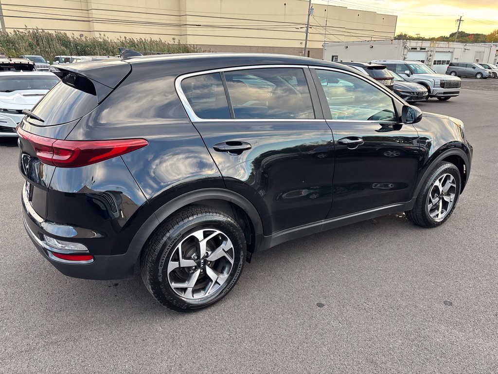 Used 2020 Red Kia LX image 5
