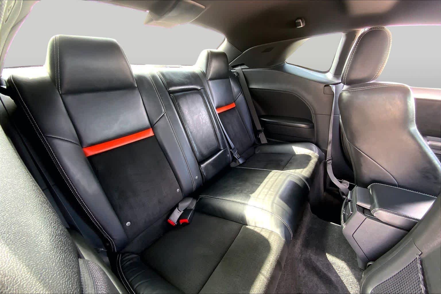 Used 2009 Hemi Orange Pearl Dodge SRT8 image 18