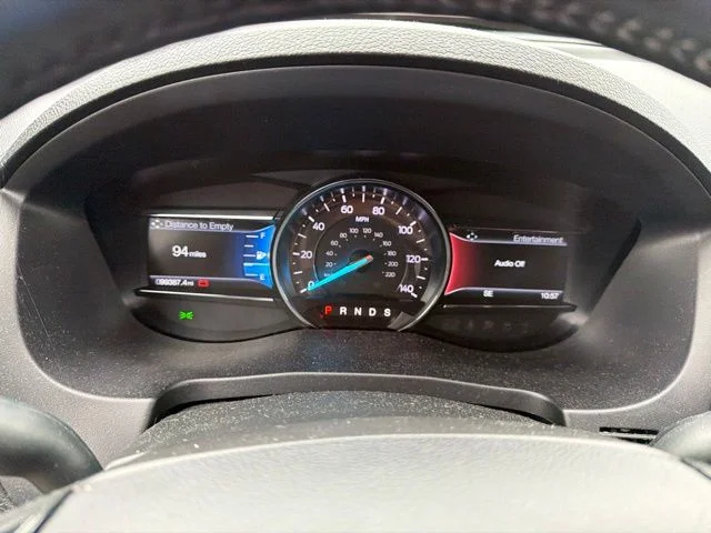 Used 2019 Oxford White Ford XLT image 13