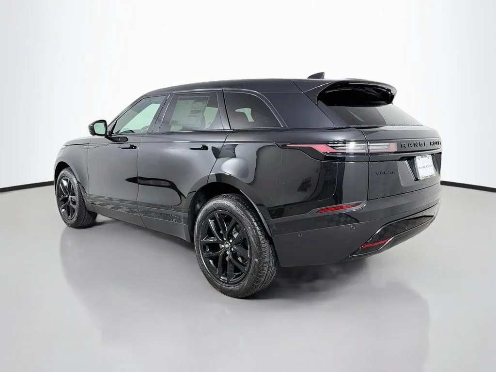New 2026 Santorini Black Land Rover S image 7