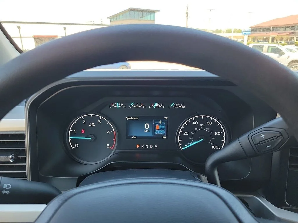 New 2026 Avalanche Ford F-250® XLT image 18
