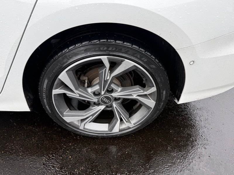Used 2022 White Audi 40 Premium image 17