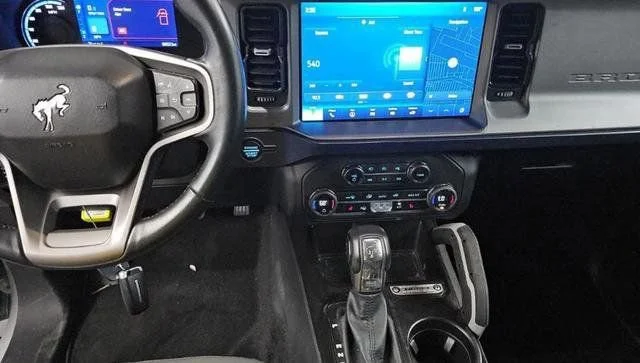 Used 2023 Cactus Gray Ford Base image 6