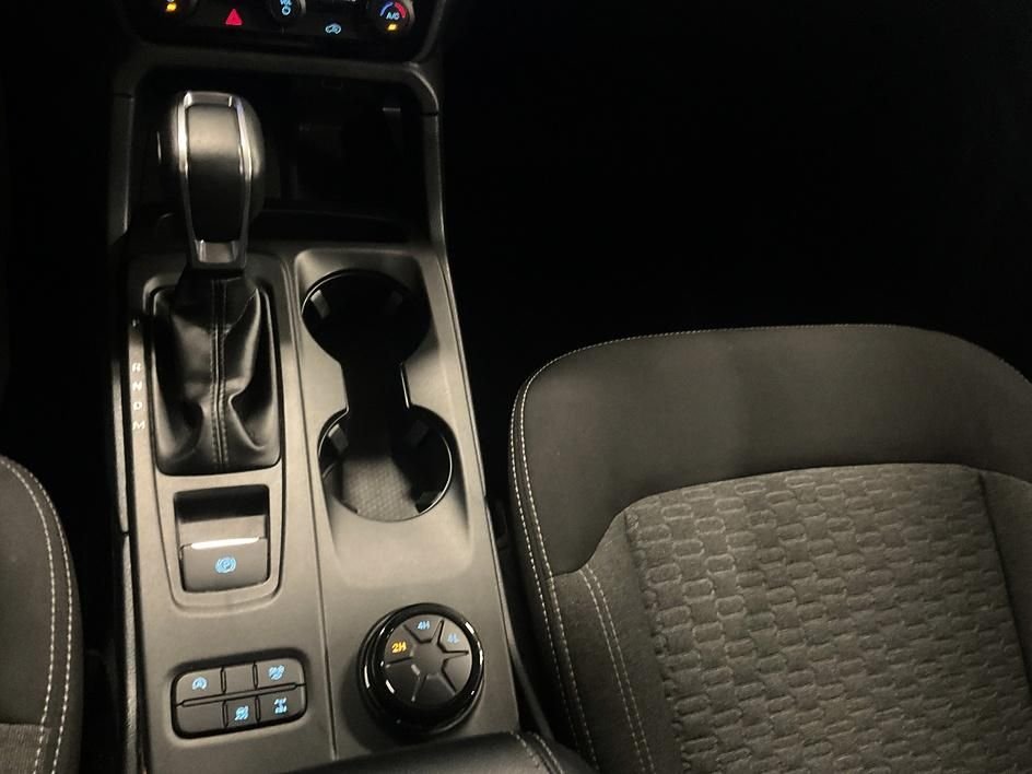 Used 2024 Gray Ford XLT image 19