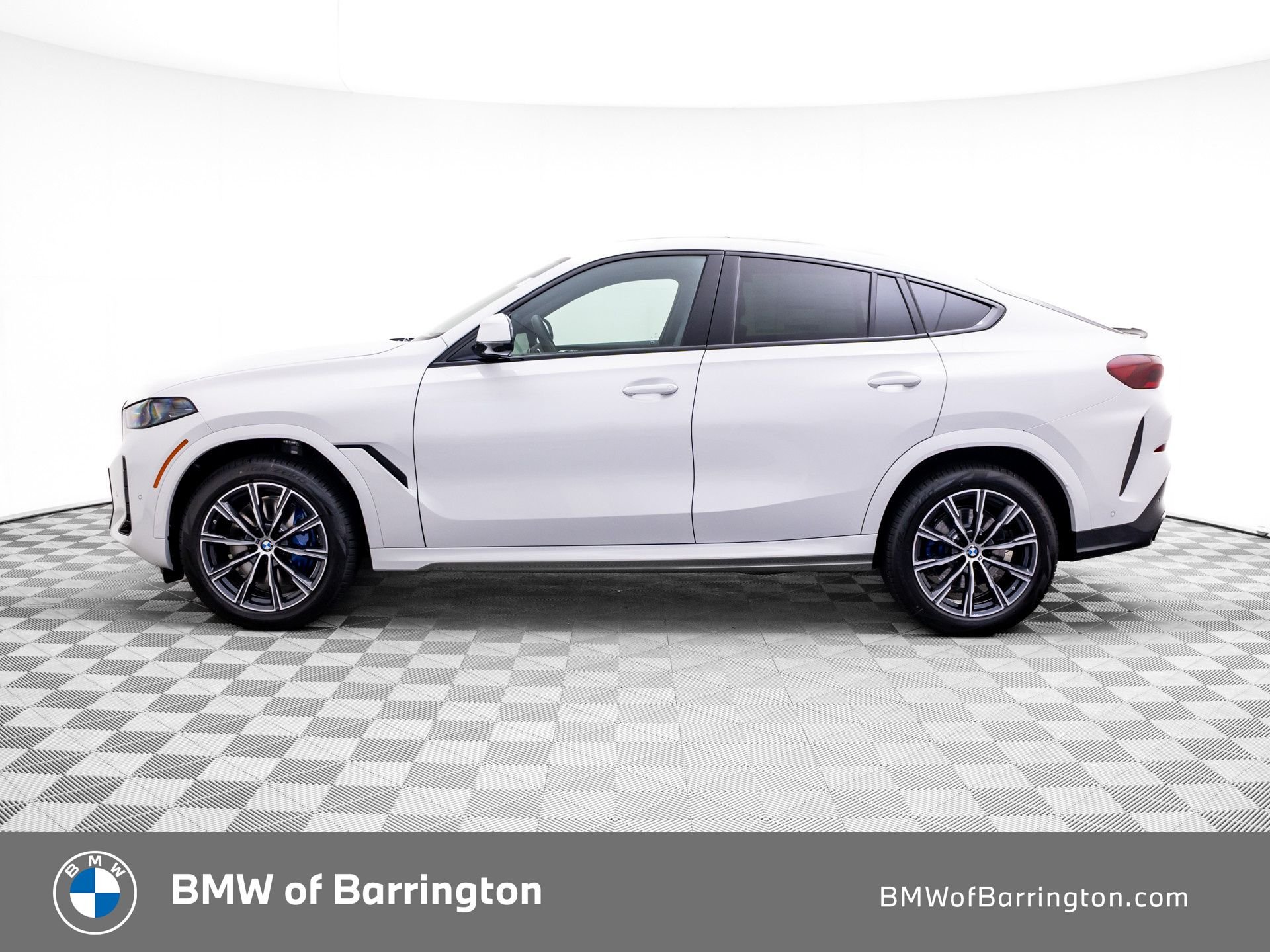New 2027 Alpine White BMW xDrive40i image 2