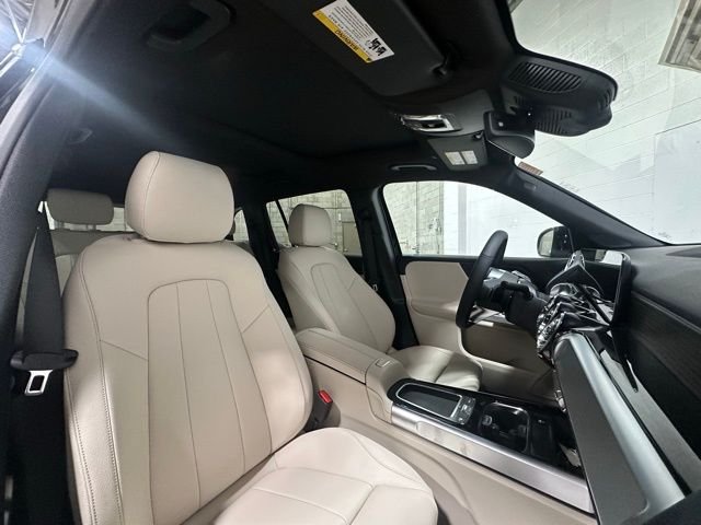 New 2026  Mercedes-Benz GLB 250 image 15