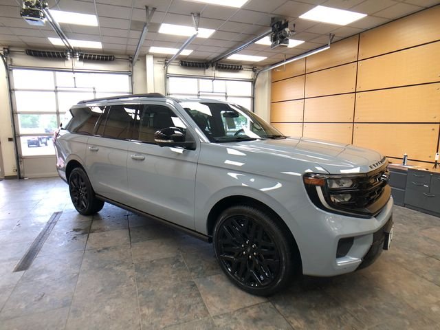 2026 Ford Expedition Platinum MAX 4x4's photo