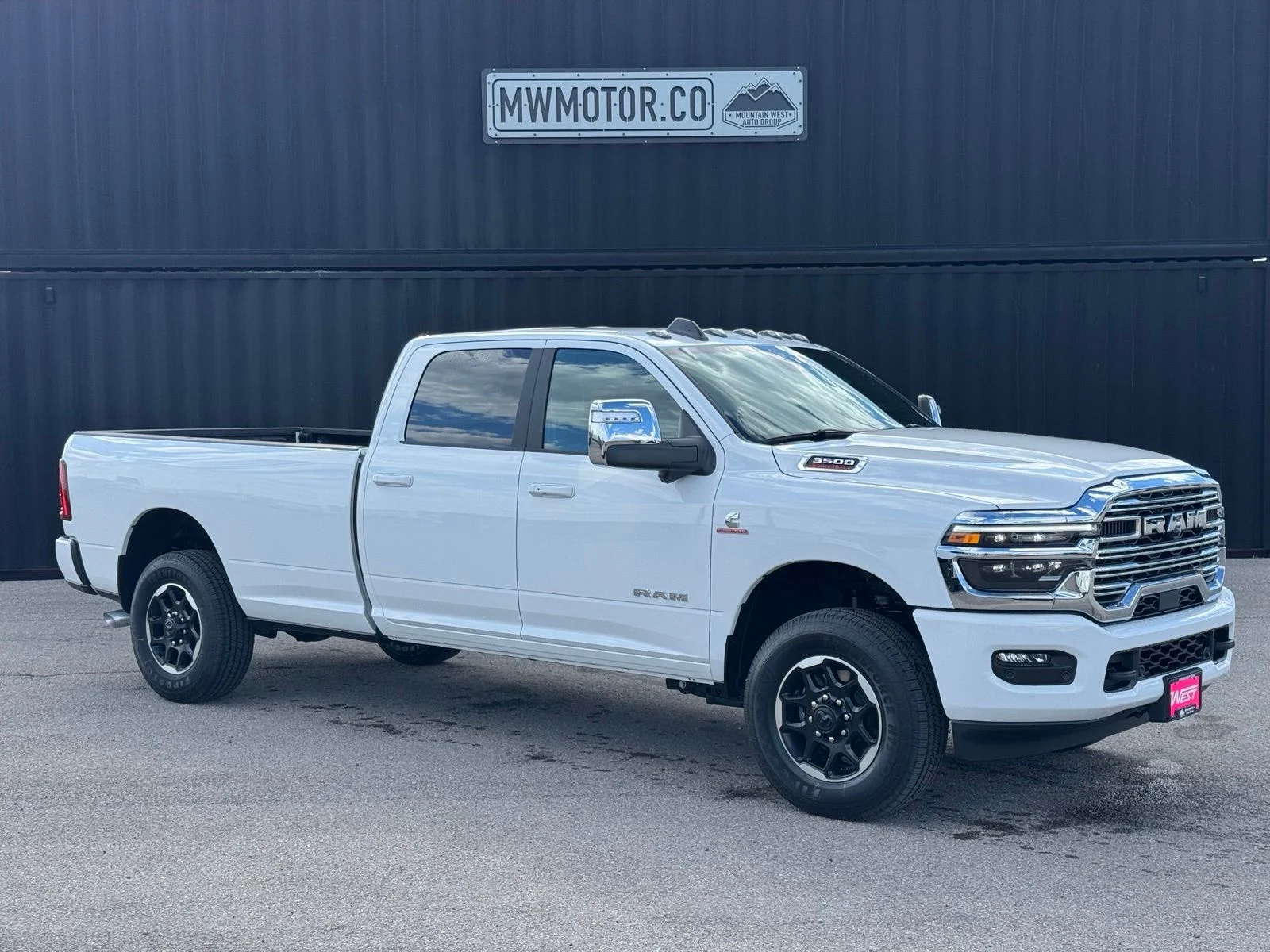 New 2026 Bright White Clear-Coat Exterior Paint RAM Laramie image 1