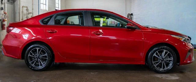 Used 2024 Red Kia LXS image 5